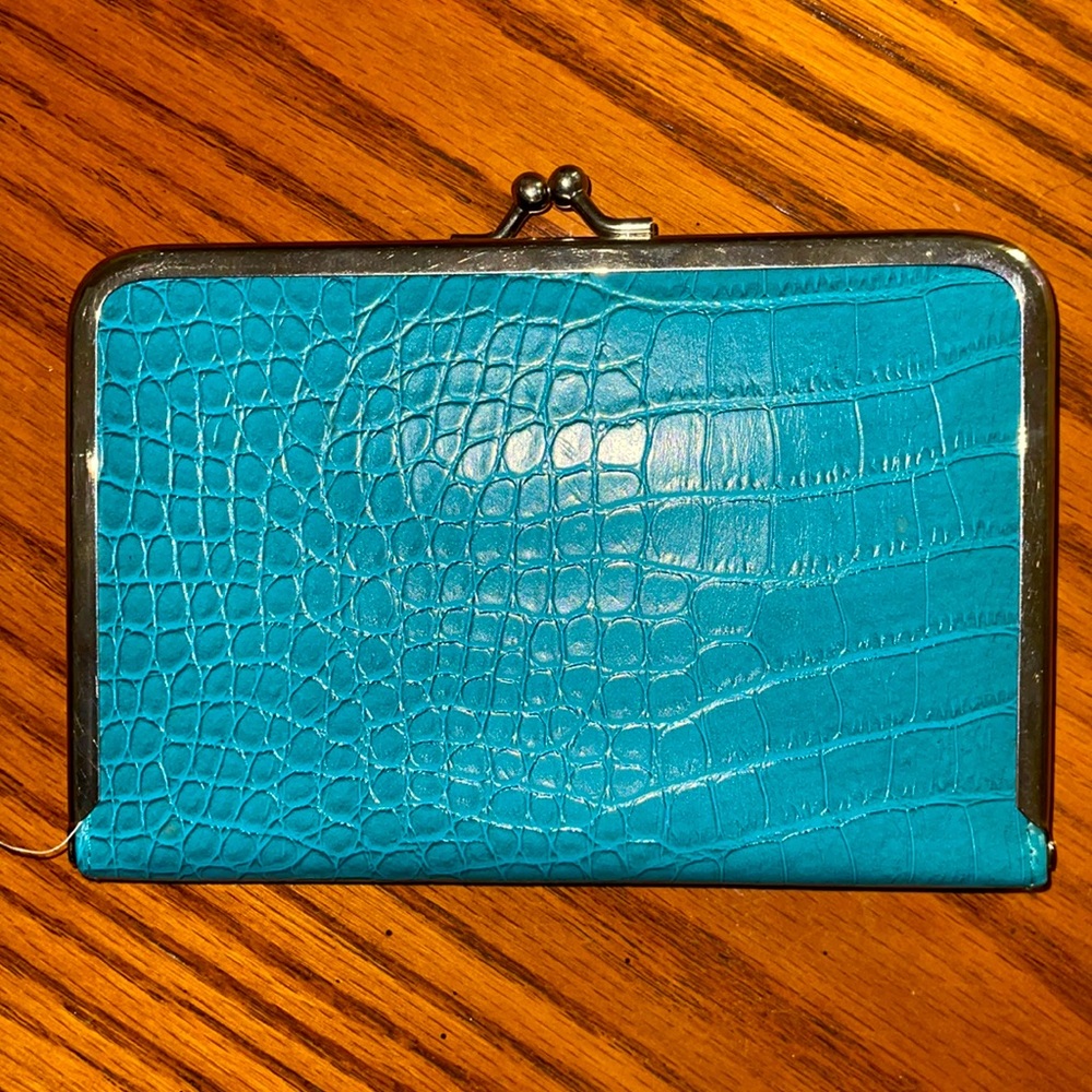 ✅4/$20✅Photo Blue unique wallet style 9 picture album sizes 4x6 & 5x7 pictures!